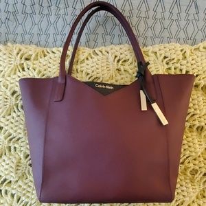 Large Saffiano Leather Calvin Klein Tote